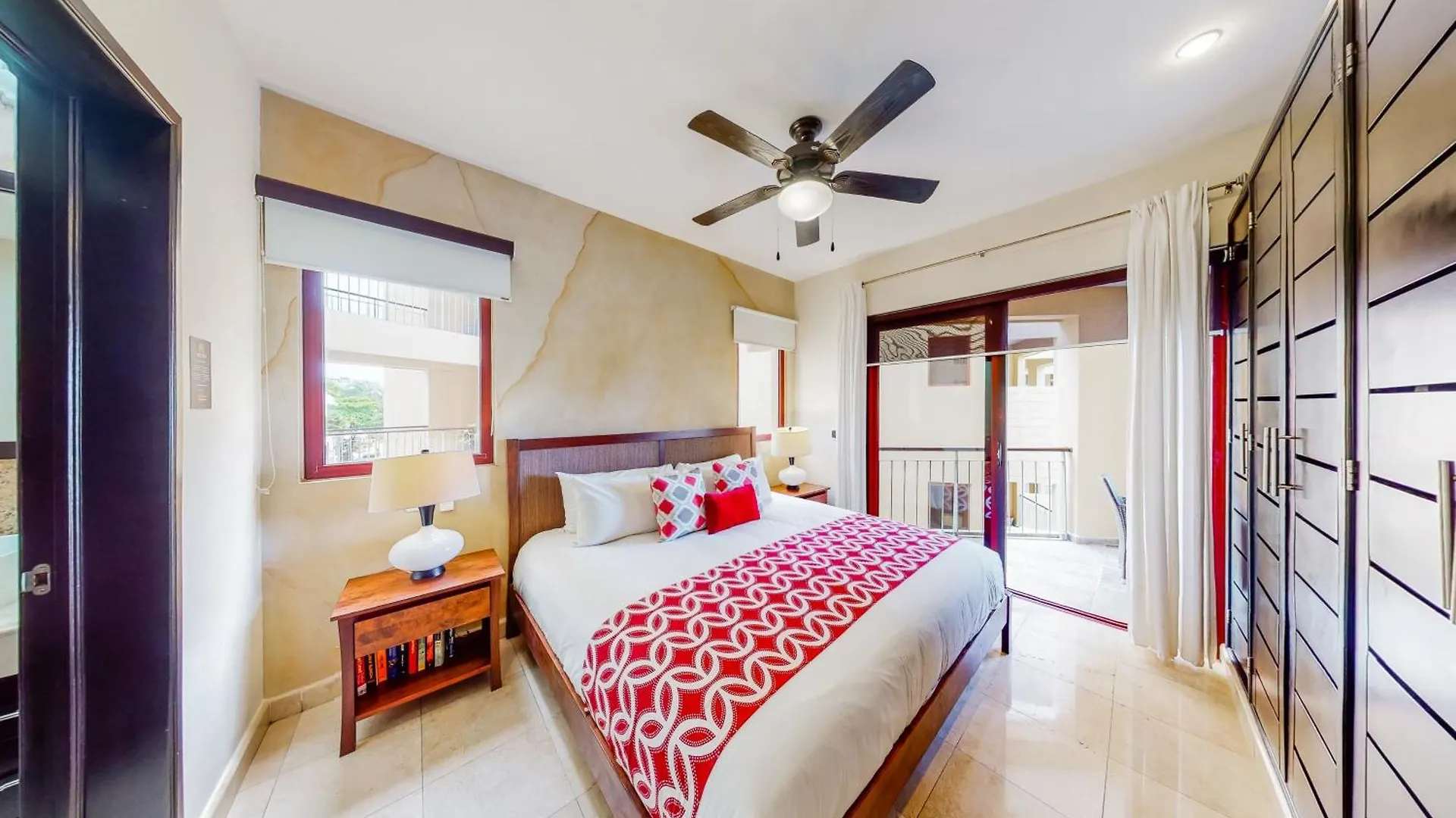 Residences El Faro, Coral 305 Playa del Carmen Mexico
