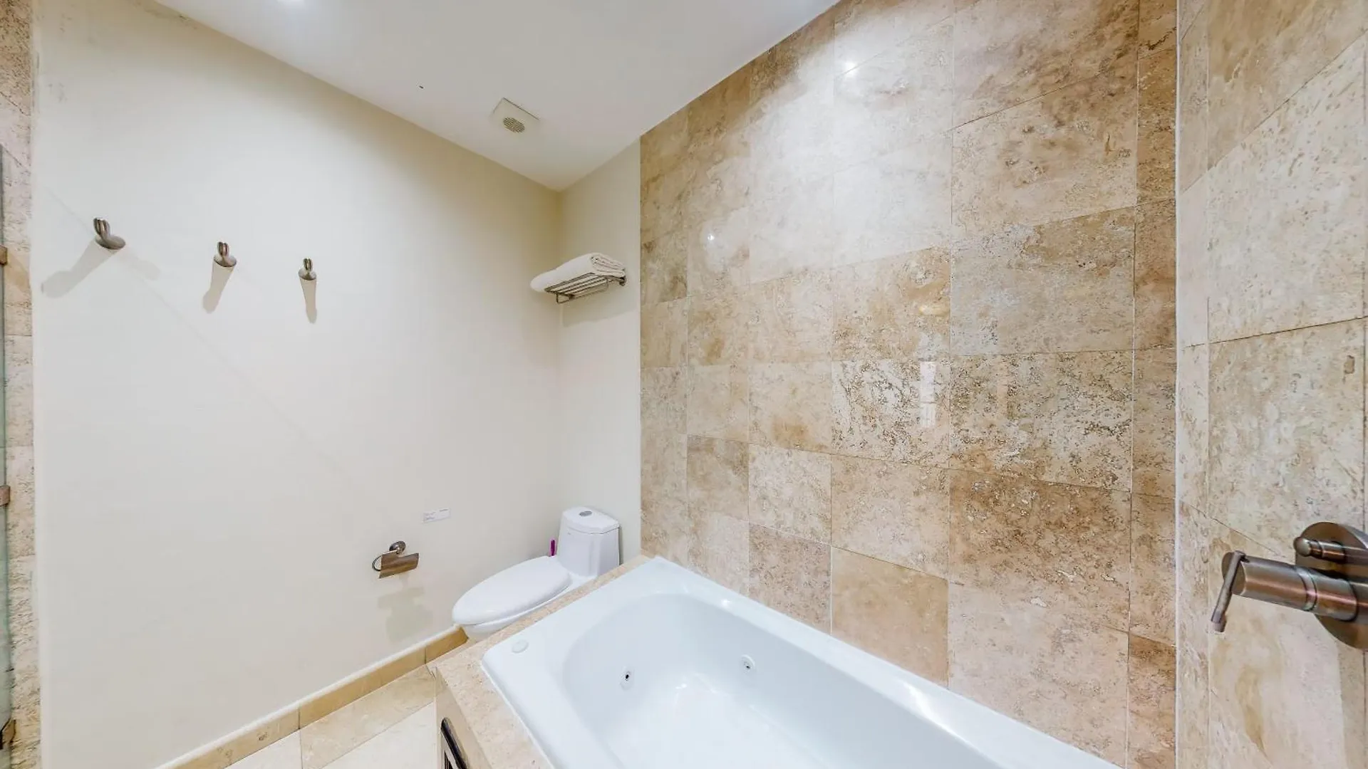 Apartment Residences El Faro, Coral 305 Playa del Carmen Mexico